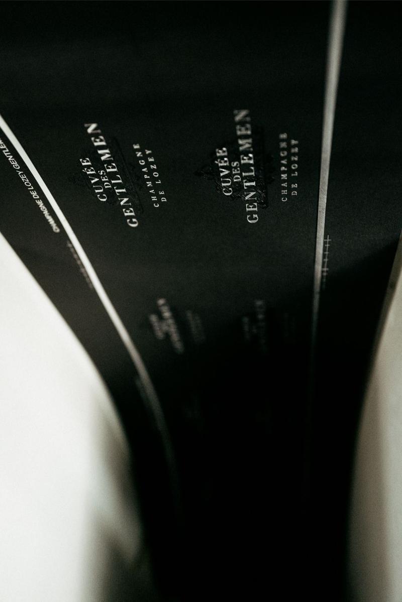 Champagne De Lozey Cuvée des Gentlemen label being printed