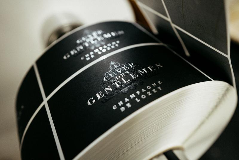Champagne De Lozey Cuvée des Gentlemen label being printed