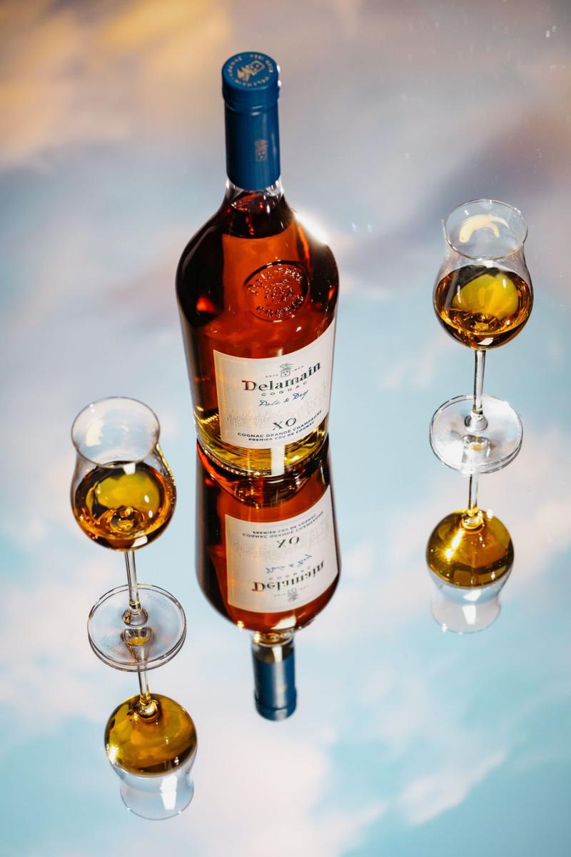 Cognac Delamain Pale and Dry Beauty Shot Sky Mirror